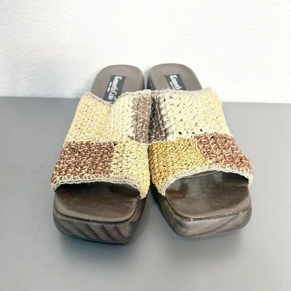 Vintage Y2K Kenneth Cole Size 9 Woven Leather Slip On Wooden Heeled Sandals